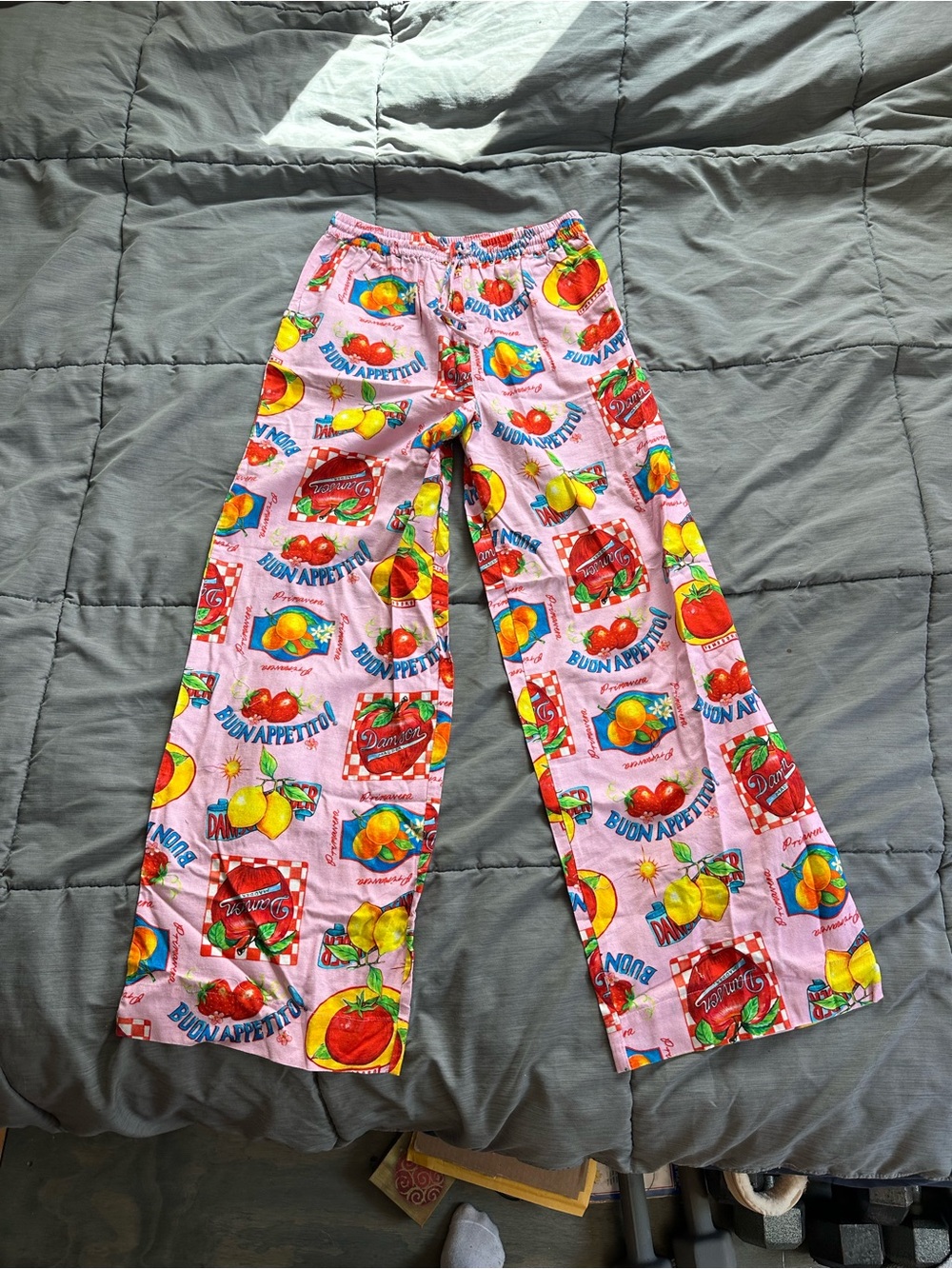 Women’s Damson Madder pants NWT